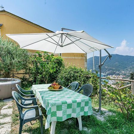 Awesome Home In Moneglia With Kitchen Eksteriør bilde