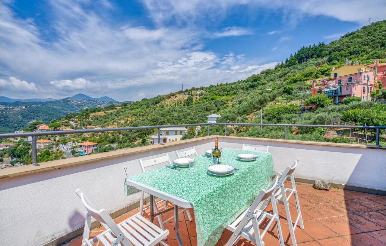 Awesome Home In Moneglia With Kitchen Eksteriør bilde