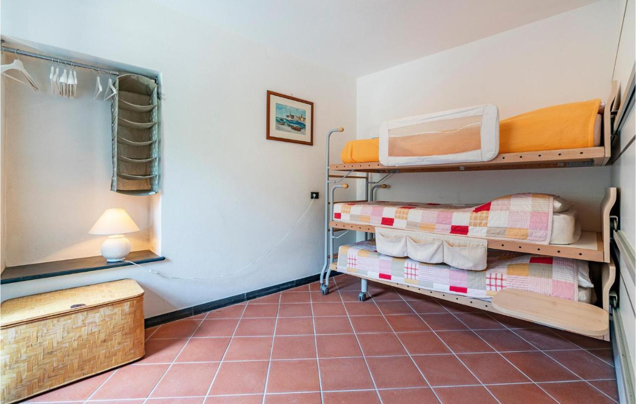 Awesome Home In Moneglia With Kitchen Eksteriør bilde
