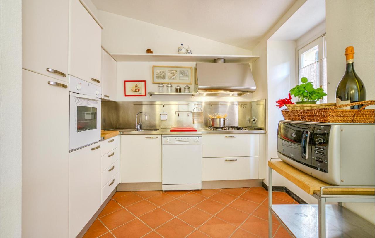 Awesome Home In Moneglia With Kitchen Eksteriør bilde
