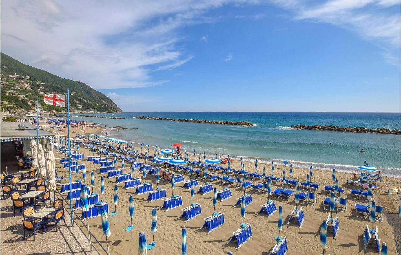 Awesome Home In Moneglia With Kitchen Eksteriør bilde